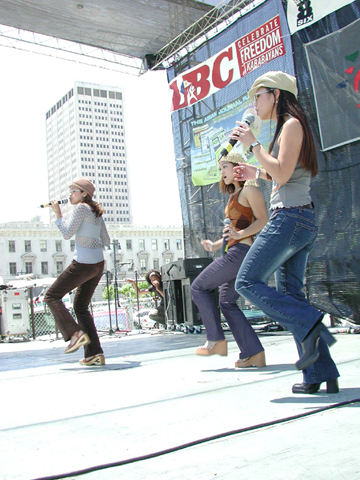 Fiesta Filipina 2002 